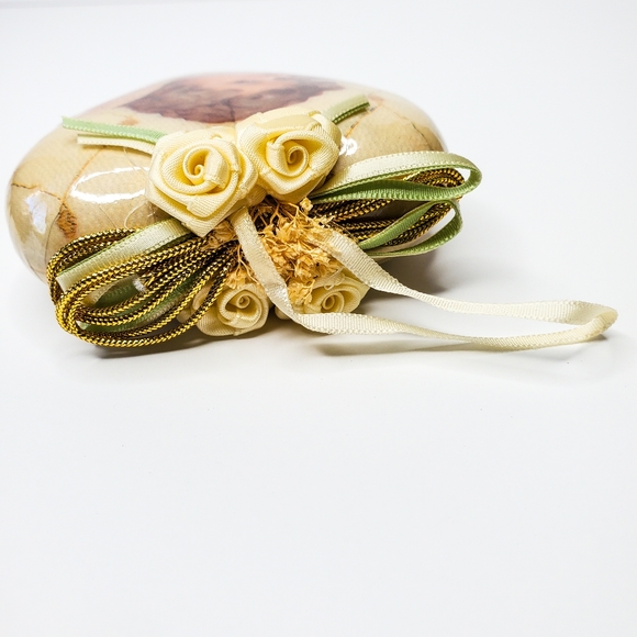 Vintage Victorian Christmas Querubin Ornament Angel Cherub Paper Mache Decoupage - Picture 9 of 12